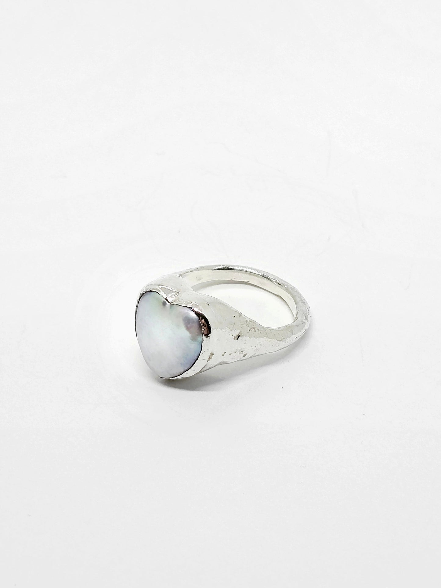 PEARL HEART RING