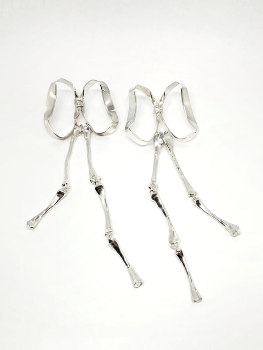 SKELETON BOWS EARRINGS
