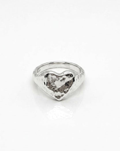 HEART RING