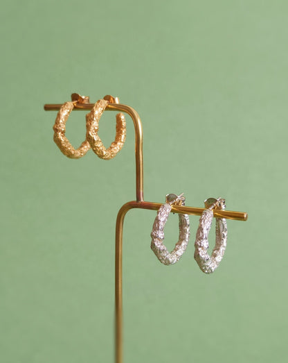 OMA EARRINGS // golden