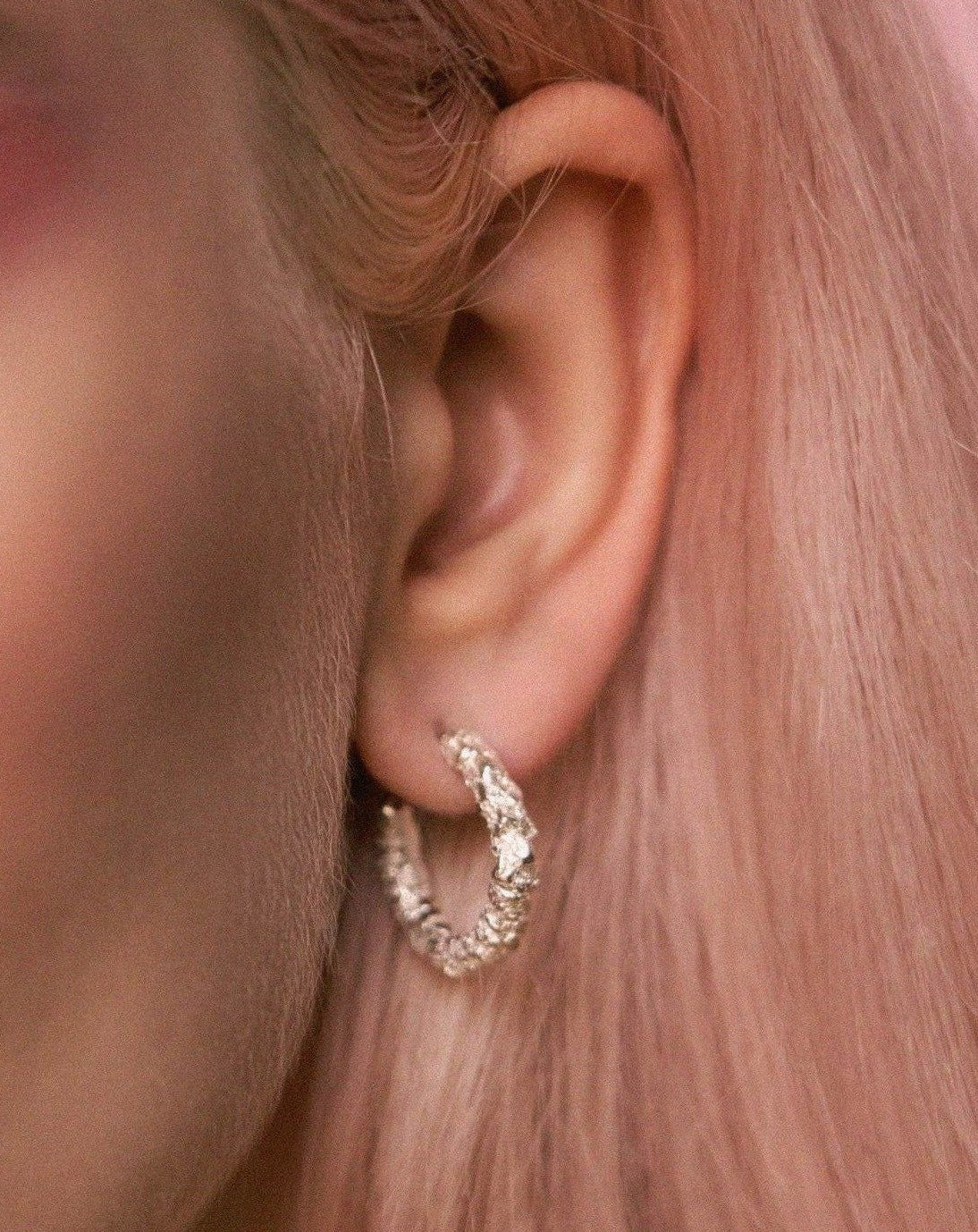 OMA EARRINGS // golden